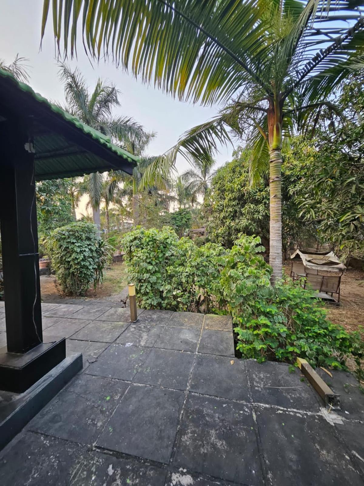 Patil'S Greenwoods Farmhouse ナビムンバイ エクステリア 写真
